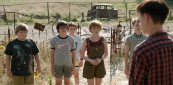 Stephen King's It Trailer screen grab